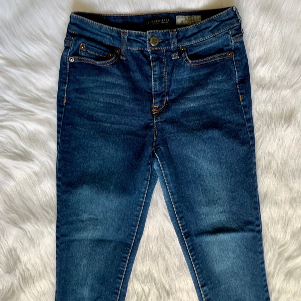 ✨ALL ITEMS $5✨Aero High Waisted Dark Wash Jeggings
